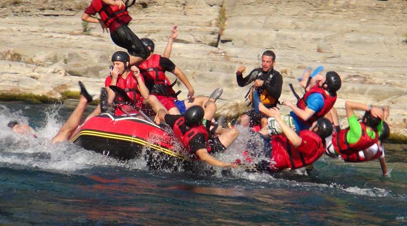 Rafting accident near Silver leaves