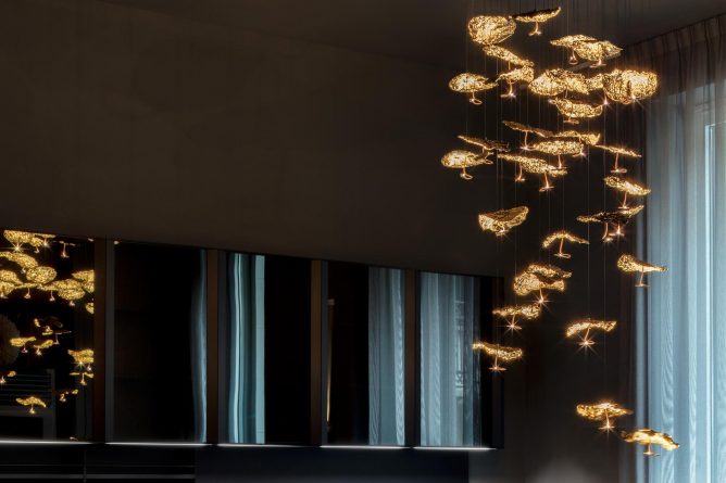 Catellani & Smith Gold Moon Chandelier Leuchte
