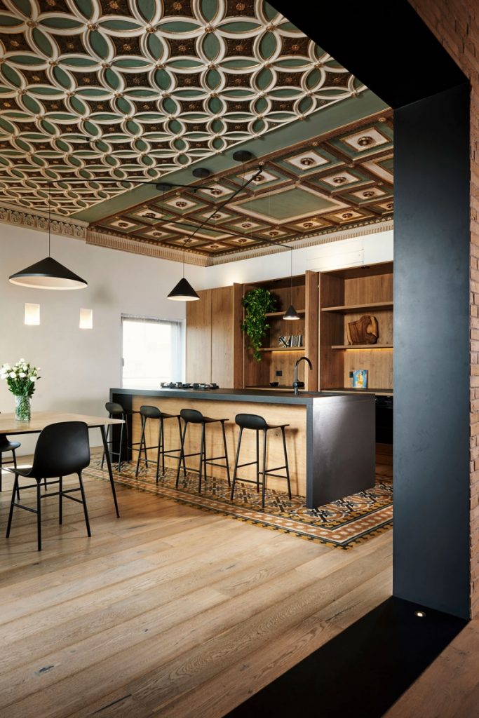 Römisches Penthouse mit Beleuchtung von Vibia