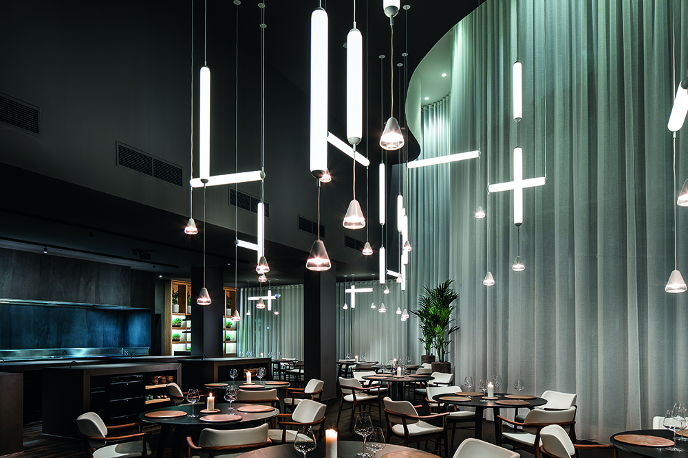 The atmospheric pendant lamp by designer Lucie Koldova