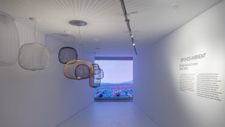 Die doppelte Beleuchtung der Foscarini Spokes in einer Videoinstallation
