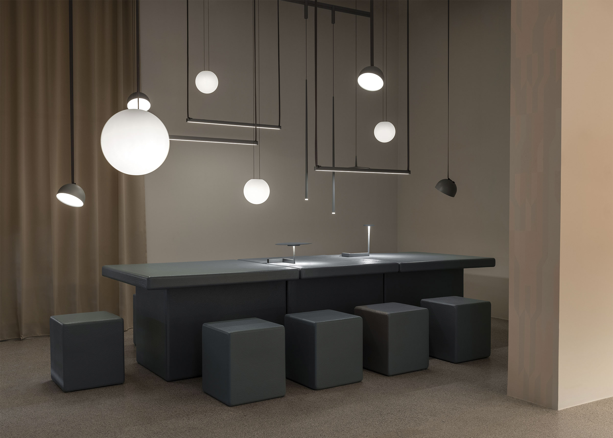 Vibia präsentiert seine Leuchten auf der Instantánea Ausstellung